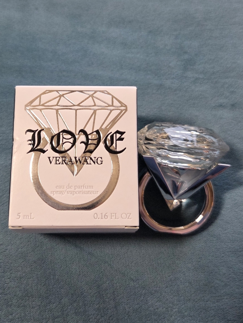 Vera Wang LOVE Mini Bottle